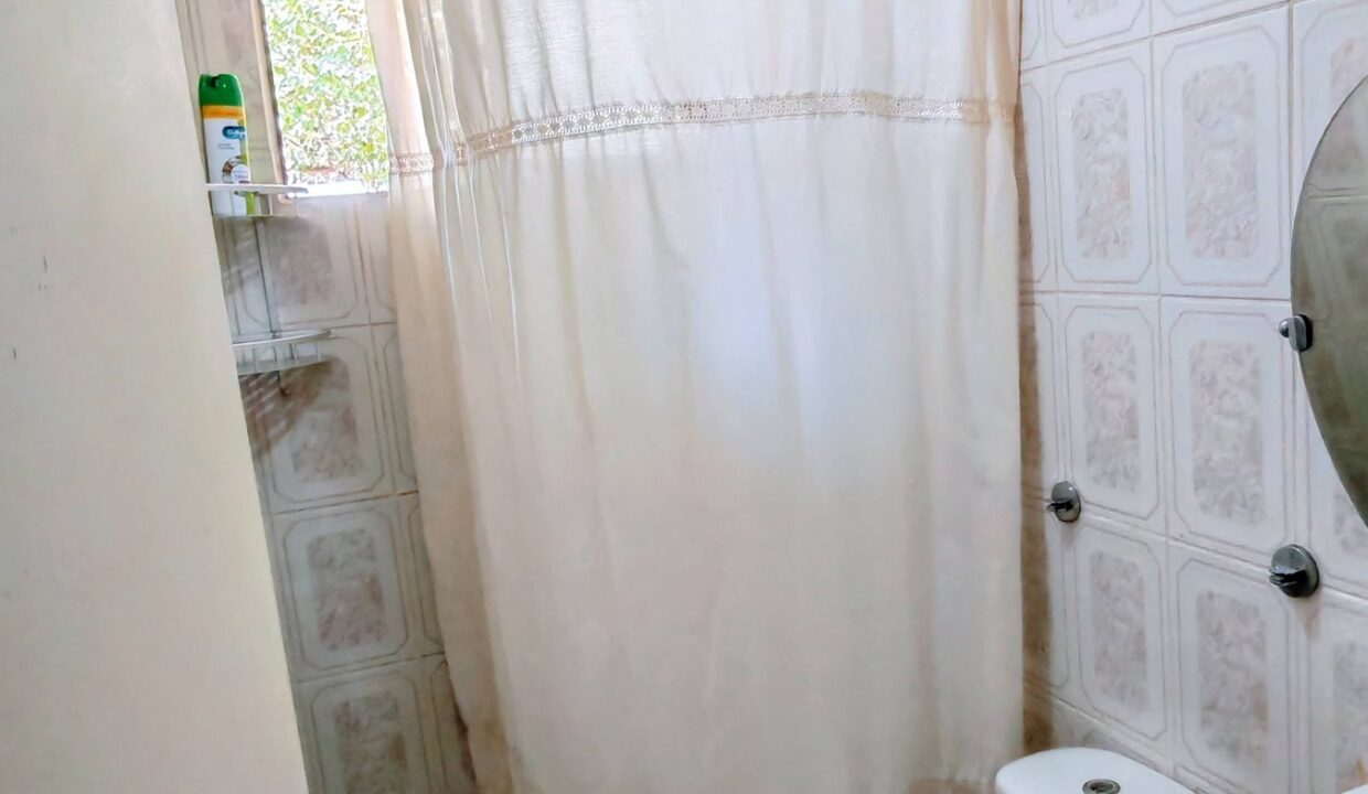 615409636_10239155495283826_7867848684912316135_n